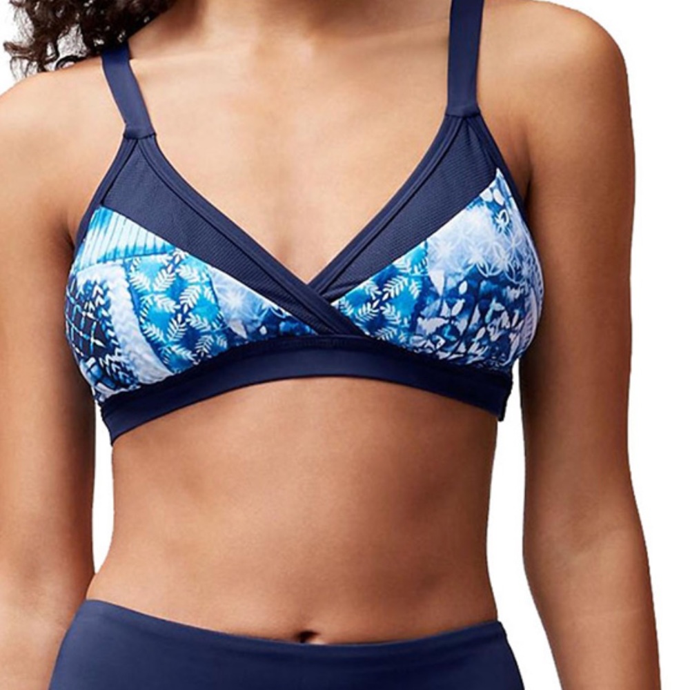 Tommy Bahama Island Active Patchwork Reversible H… - image 1